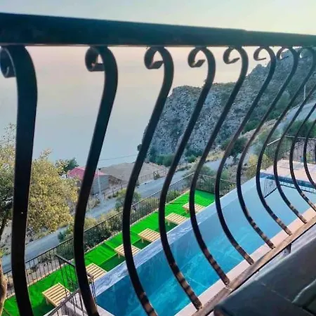 Mavi Ve Yesilin Sonsuz Tonu Prázdninový dům Fethiye